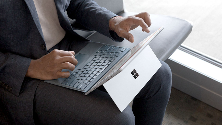 Vì sao Surface Pro 7 vẫn là best-seller của năm?
